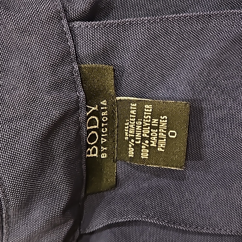 Body by Victoria Blue Blazer - Picture 9 of 10
